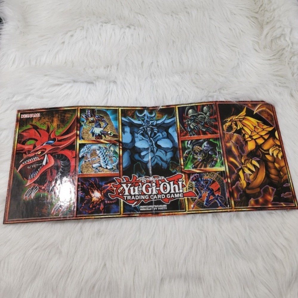 Shonen Jump Yu-gi-oh! trading card‎ game playing board 2014
